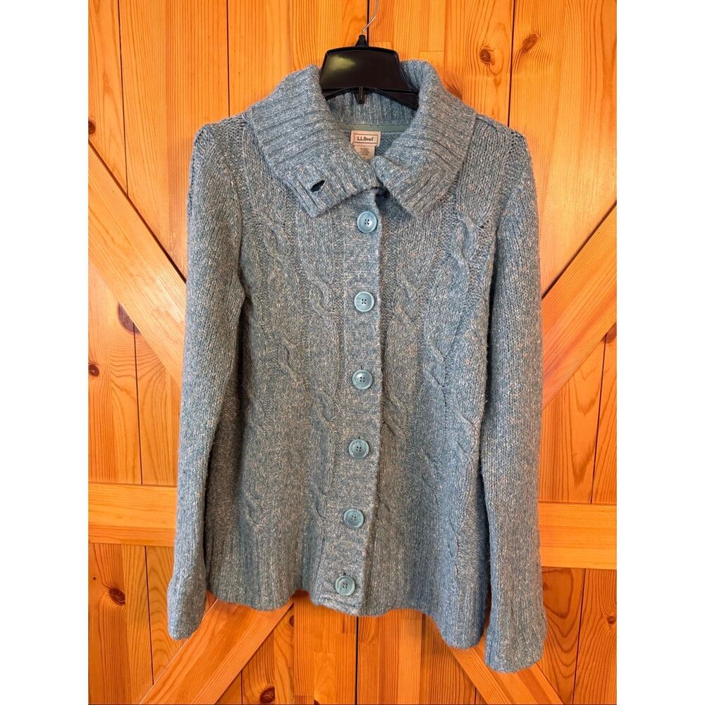L.L. Bean Wool Blend Cable Knit Button Up Cardigan Sweater Size Medium (6964)